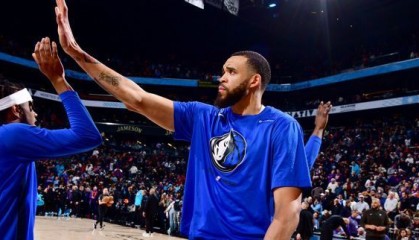 威廉希尔官网- 独行侠交易截止日前签下自由球员中锋补强内线  