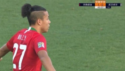 威廉希尔- 阿森纳青训产品闪耀，小将史密斯·罗锁定主力  