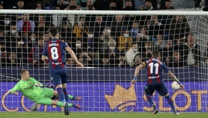 威廉希尔- 马赛主场逆转摩纳哥，奥巴梅扬绝杀建功  